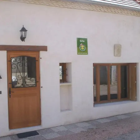 Proche De La Sioule Avec Jardin Prive - Fr-1-489-96 * Saint-Germain-de-Salles